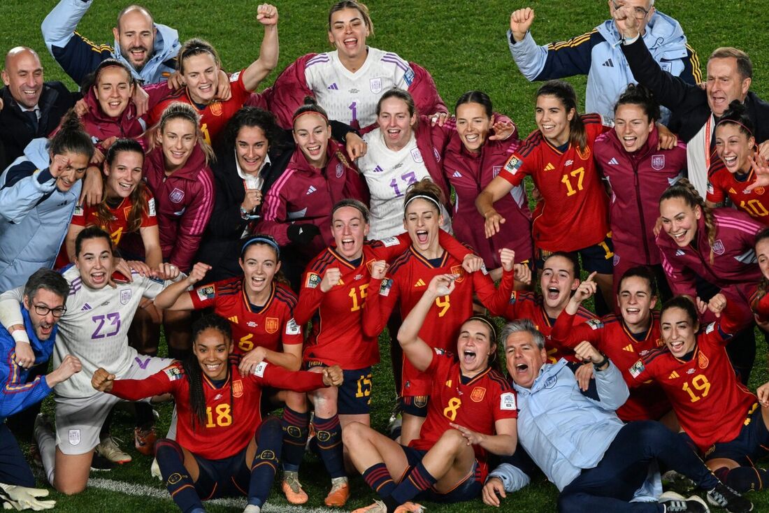 Espanha e Inglaterra se enfrentam na Final da Copa do Mundo